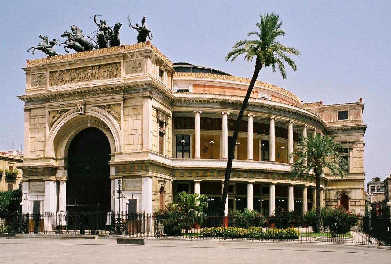 Casa In Centro Appartement Palermo Buitenkant foto